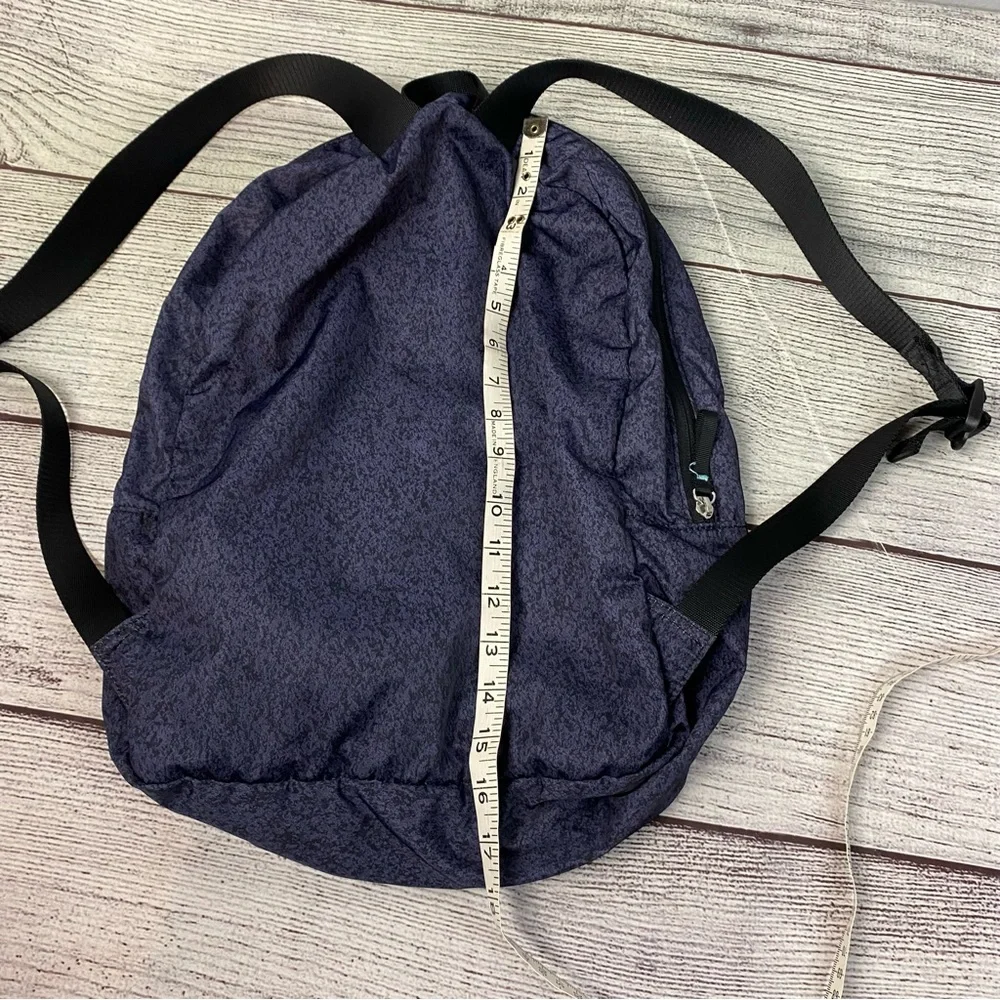 Ivivva By Lululemon Blue & Black Speckled Light Weight Backpack